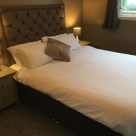Highland Bridge Hotel Spean Bridge Extérieur photo