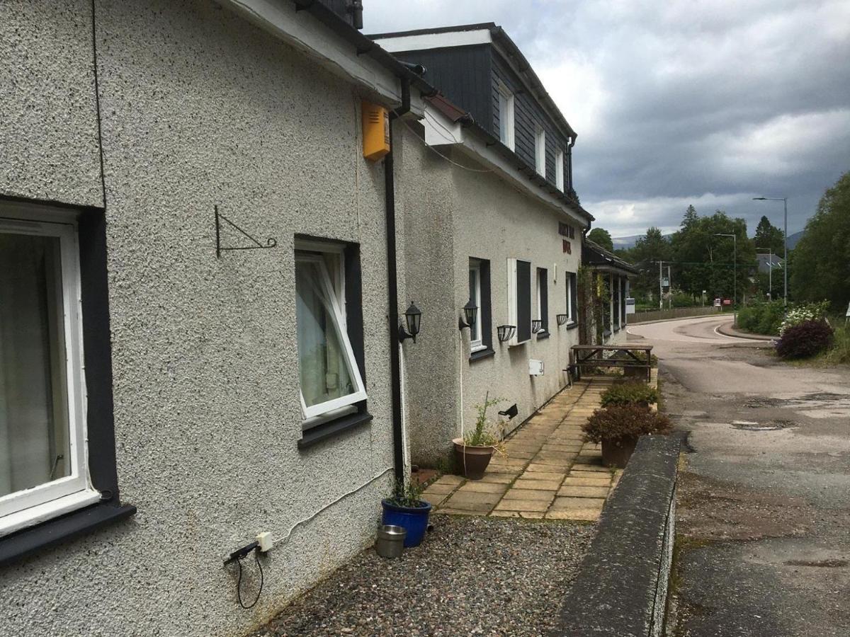 Highland Bridge Hotel Spean Bridge Extérieur photo